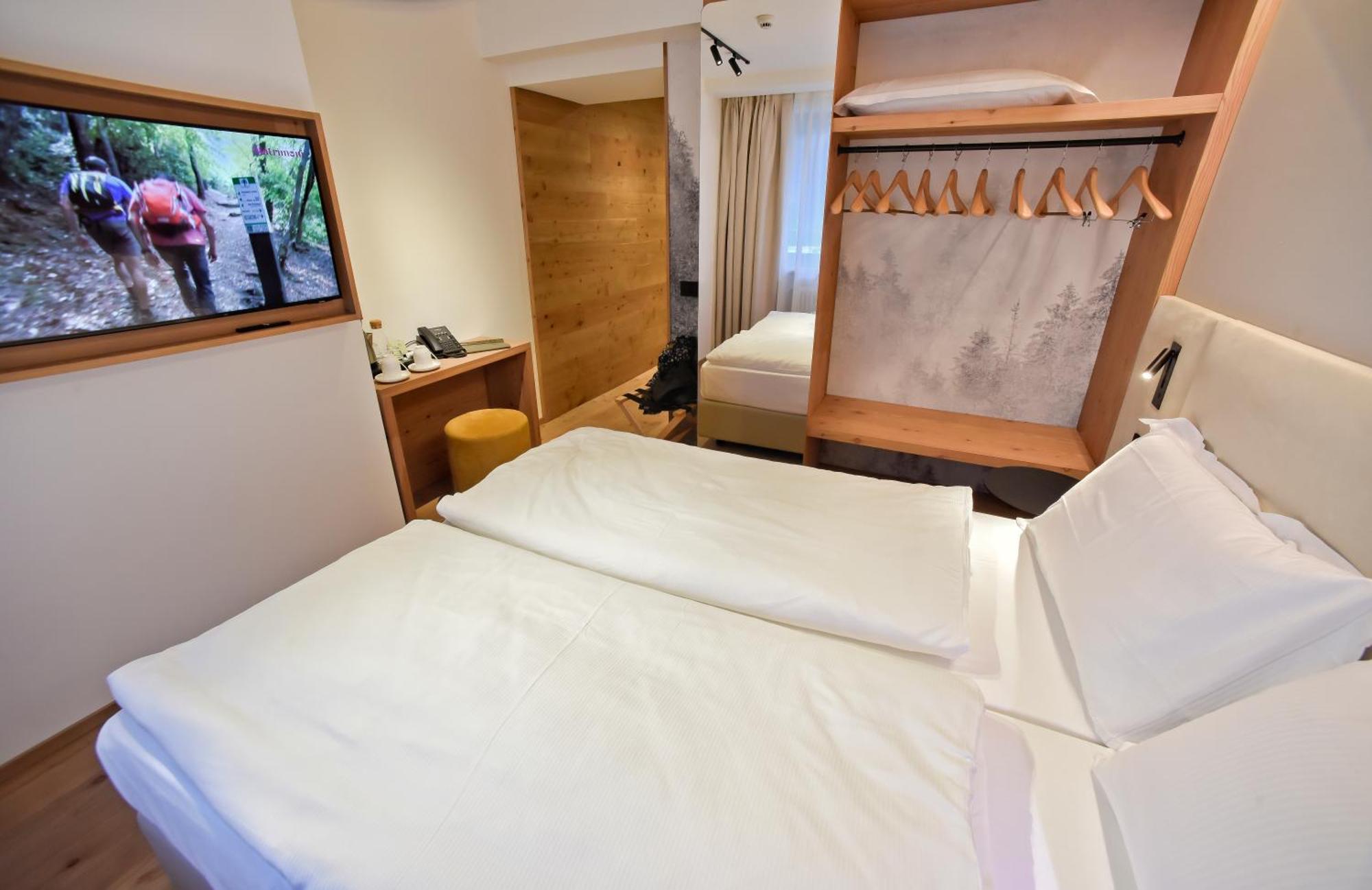 Naturae Lodge Wellness & Spa Alleghe Ngoại thất bức ảnh
